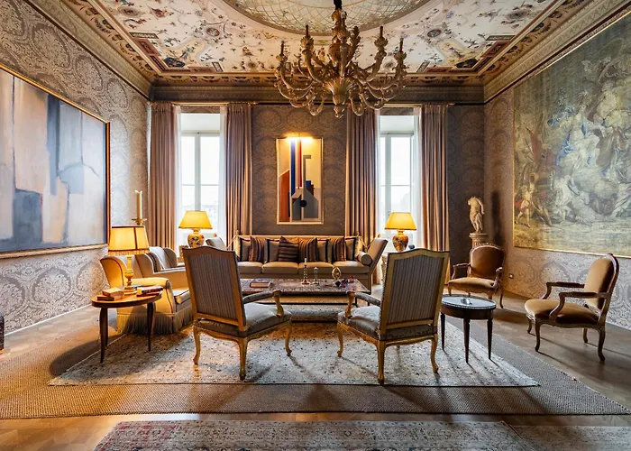 Prestigioso Con Vista Arno Daire *